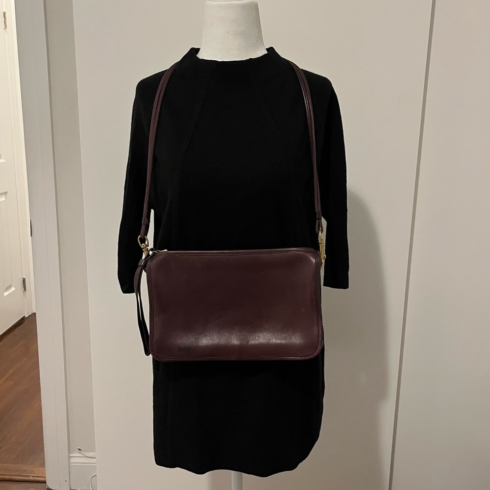 RARE - Vintage Coach Original NYC Burgundy Wine Leather Basic Bag